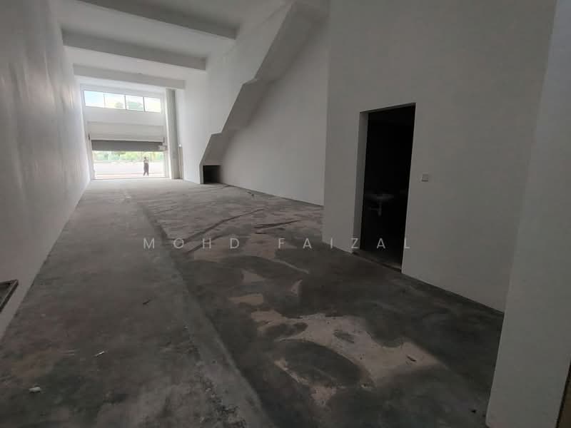 Shop for Rent in Dengkil (Selangor) - Mohd Faizal - Interior - PropertyGuru.com.my