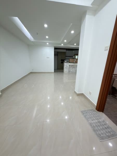 Rumah Banglo untuk Dijual di Kawasan Perumahan Sungai Emas (Batu Ferringhi) - Darren Lye - Living Room - PropertyGuru.com.my