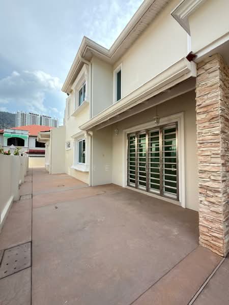 Rumah Banglo untuk Dijual di Kawasan Perumahan Sungai Emas (Batu Ferringhi) - Darren Lye - Exterior - PropertyGuru.com.my