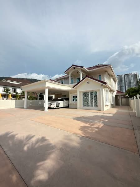 Rumah Banglo untuk Dijual di Kawasan Perumahan Sungai Emas (Batu Ferringhi) - Darren Lye - Exterior - PropertyGuru.com.my