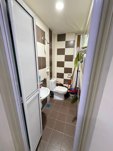 Condominium for Rent at Royale Infinity - Boon Haw Ooi - Bathroom - PropertyGuru.com.my