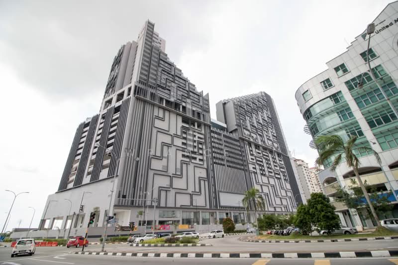 Servis Apartment untuk Disewa di Imperio Residence - Lawrance Lim - Exterior - PropertyGuru.com.my