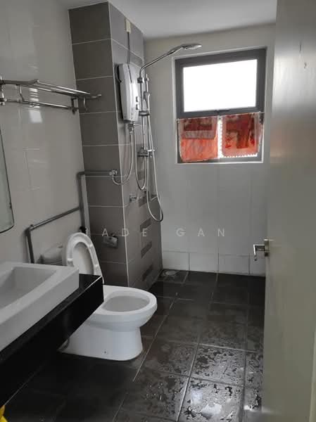 Condominium for Sale at Covillea - Jade Gan - Bathroom - PropertyGuru.com.my