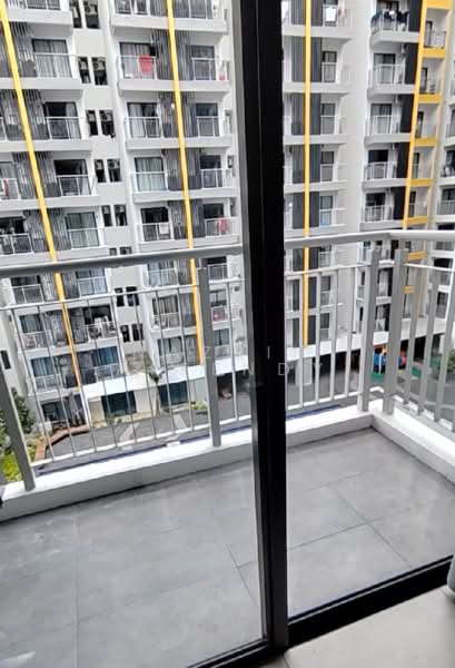 Servis Apartment untuk Disewa di Kampung Melayu Subang - Nazrin Affendy - Balcony - PropertyGuru.com.my