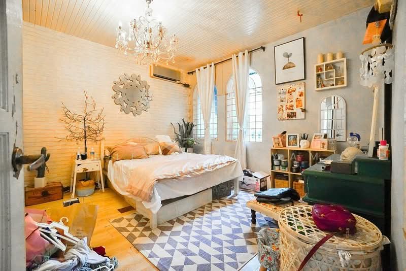 Link Bungalow for Sale in Taman Melawati (Ulu Kelang) - Amierul Hisyam - Bedroom - PropertyGuru.com.my