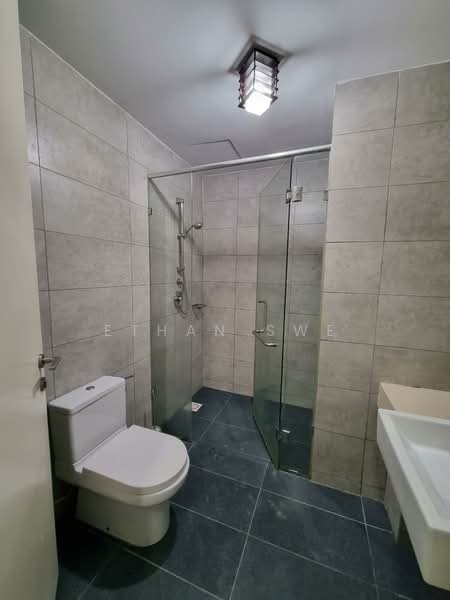 Servis Apartment untuk Dijual di Cascades Residency - Ethan Swe - Bathroom - PropertyGuru.com.my