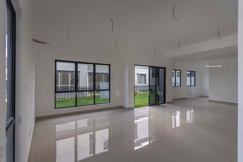 Semi-Detached House for Sale in Eco Ardence (Setia Alam) - Vitas Tan - Living Room - PropertyGuru.com.my