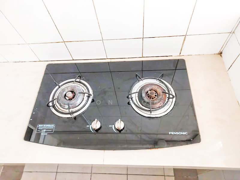 Condominium for Sale at Cova Suites - Aaron Wong - Kitchen - PropertyGuru.com.my