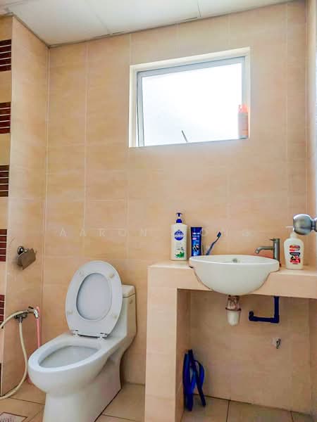 Condominium for Sale at Cova Suites - Aaron Wong - Bathroom - PropertyGuru.com.my