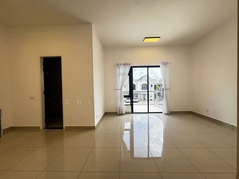 Rumah Teres 2 Tingkat untuk Dijual di Taman Ekoflora (Johor Bahru) - Chloe Chin - Living Room - PropertyGuru.com.my