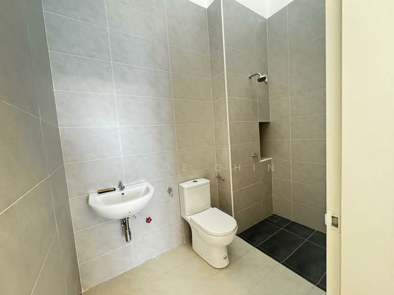 Rumah Teres 2 Tingkat untuk Dijual di Taman Ekoflora (Johor Bahru) - Chloe Chin - Bathroom - PropertyGuru.com.my