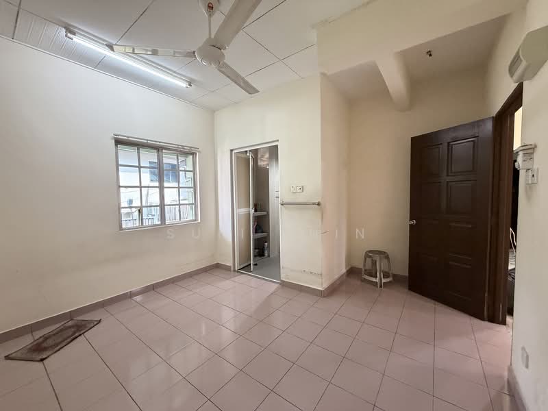 2-storey Terraced House for Sale in Taman Desa (Kuala Lumpur) - Suli Chin - Interior - PropertyGuru.com.my