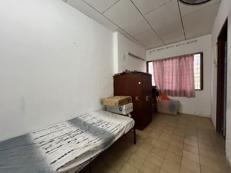 2-storey Terraced House for Sale in Damansara Heights (Damansara Heights) - Yumiko Kew - Bedroom - PropertyGuru.com.my