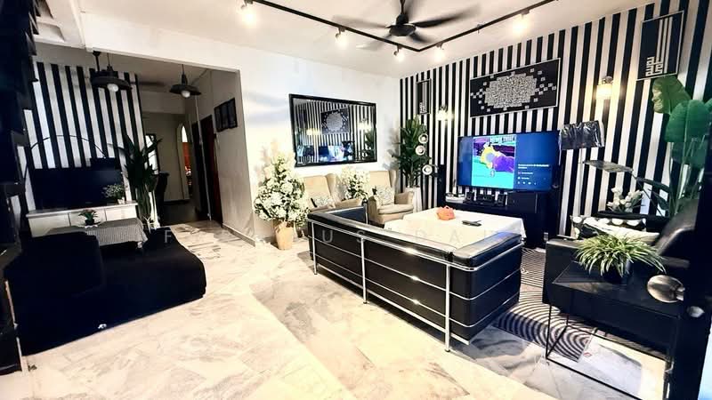 2-storey Terraced House for Sale in Taman Muhibbah (Kajang) - Firdaus Dauz - Living Room - PropertyGuru.com.my