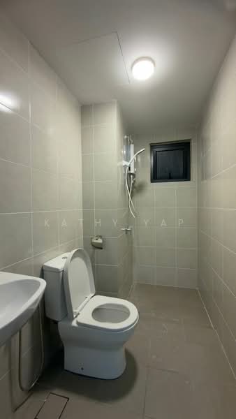 Servis Apartment untuk Disewa di M Arisa - Kathy Yap - Bathroom - PropertyGuru.com.my