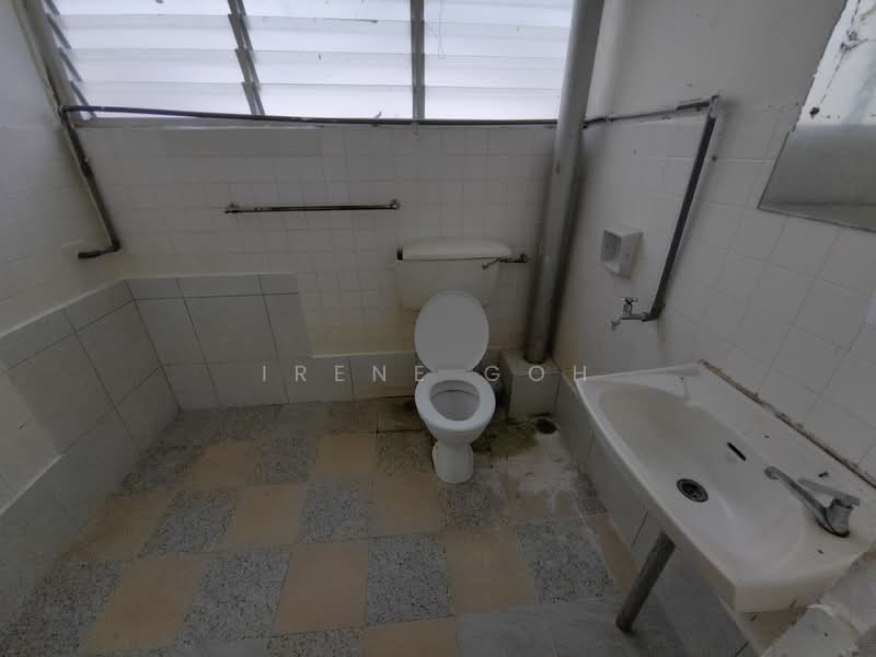 Rumah Berkembar untuk Disewa di Tanjung Bungah (Penang) - Irene Goh - Bathroom - PropertyGuru.com.my