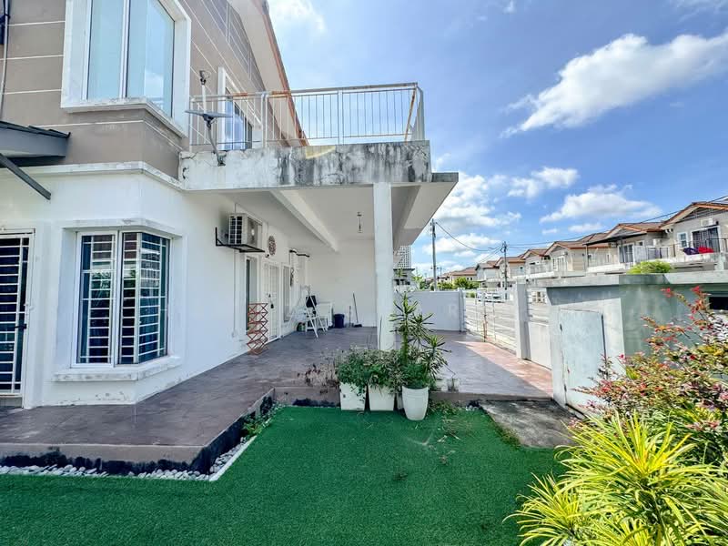 Semi-Detached House for Sale in Sepang (Selangor) - Hafiz Shariff - Exterior - PropertyGuru.com.my