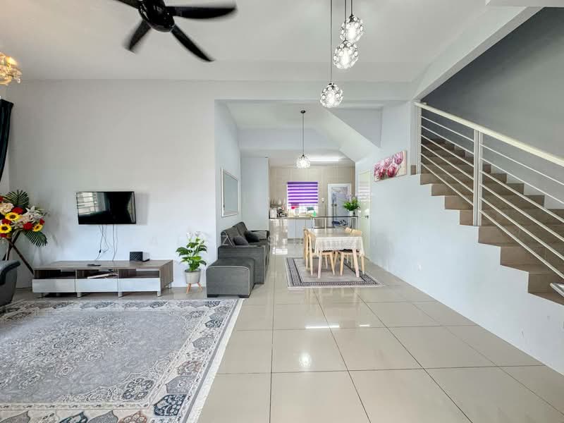 Semi-Detached House for Sale in Sepang (Selangor) - Hafiz Shariff - Living Room - PropertyGuru.com.my
