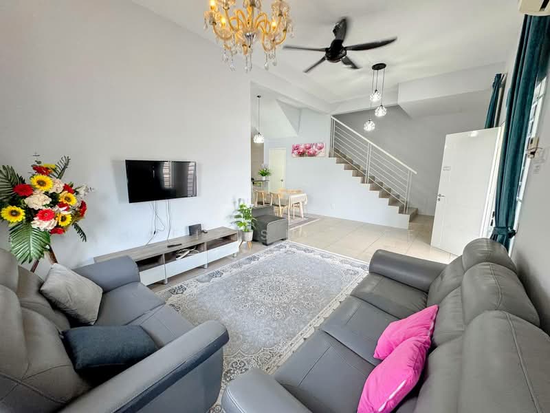 Semi-Detached House for Sale in Sepang (Selangor) - Hafiz Shariff - Living Room - PropertyGuru.com.my