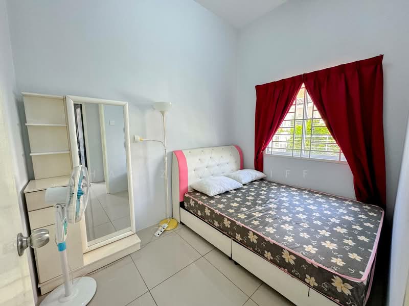 Semi-Detached House for Sale in Sepang (Selangor) - Hafiz Shariff - Bedroom - PropertyGuru.com.my