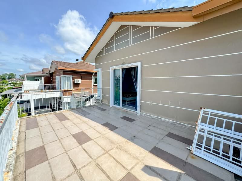 Semi-Detached House for Sale in Sepang (Selangor) - Hafiz Shariff - Exterior - PropertyGuru.com.my