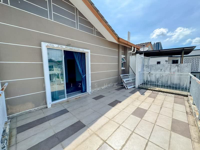 Semi-Detached House for Sale in Sepang (Selangor) - Hafiz Shariff - Exterior - PropertyGuru.com.my