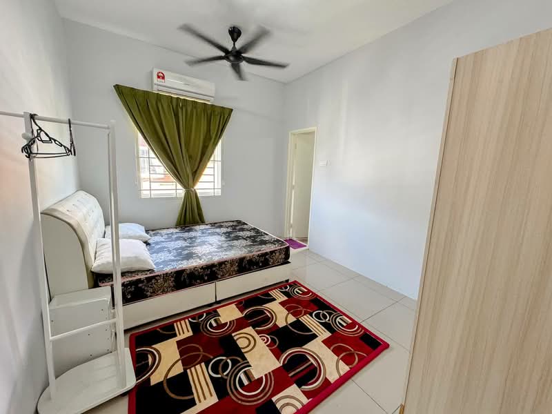 Semi-Detached House for Sale in Sepang (Selangor) - Hafiz Shariff - Bedroom - PropertyGuru.com.my