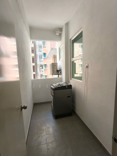 Kondominium untuk Disewa di Sg Long Residence - Jess Lee - Balcony - PropertyGuru.com.my