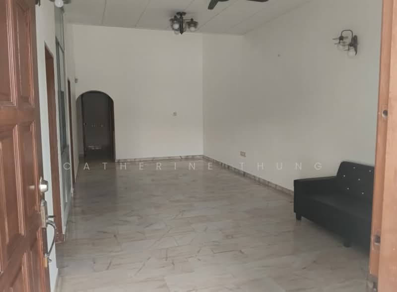 Semi-Detached House for Sale in Taman Serene (Johor Bahru) - Catherine Thung - Living Room - PropertyGuru.com.my
