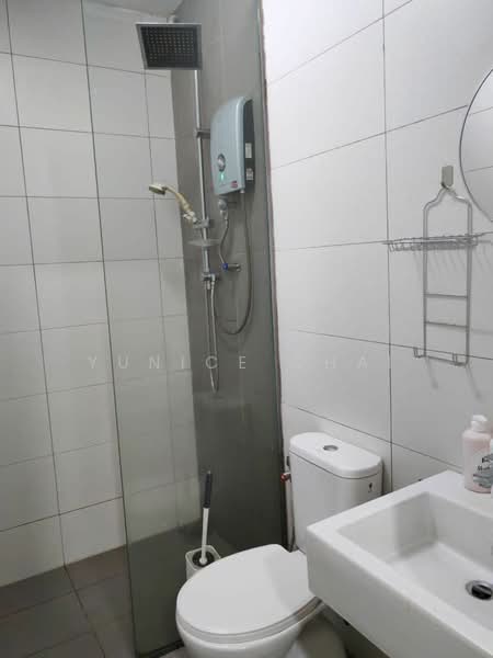 Service Residence for Rent at The Grand @ Kelana Damansara Suite - Yunice Chai - Bathroom - PropertyGuru.com.my