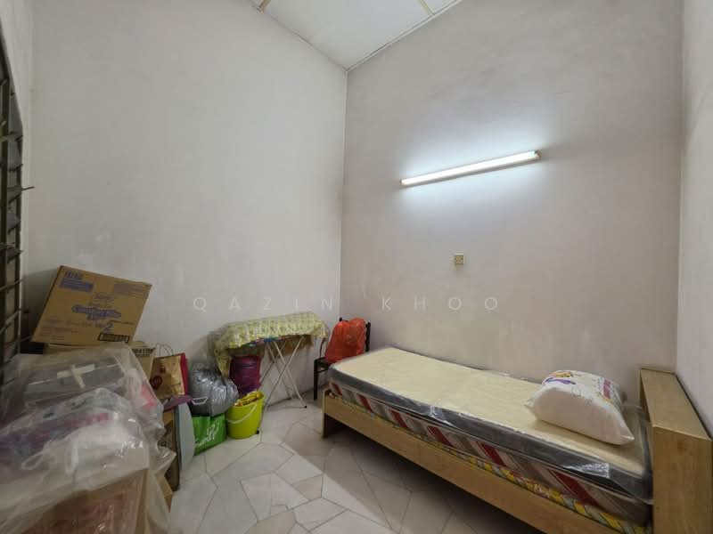 2-storey Terraced House for Sale in Pengkalan Pegoh (Ipoh) - Qazin Khoo - Bedroom - PropertyGuru.com.my