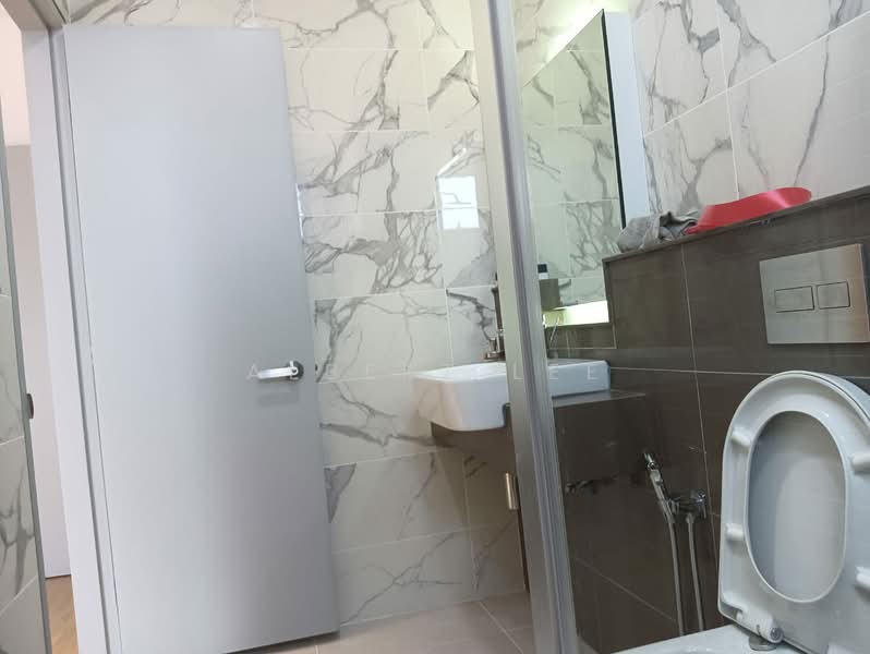 Servis Apartment untuk Dijual di Residensi 38 Bangsar - Albert Lee - Bathroom - PropertyGuru.com.my