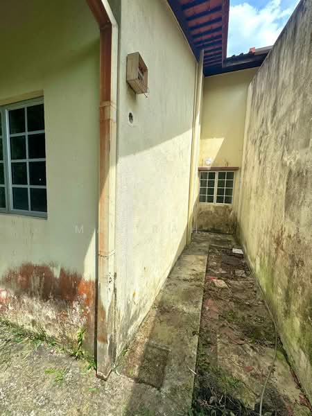 1-storey Terraced House for Sale in Alam Damai (Cheras) - Mahirah . - Exterior - PropertyGuru.com.my