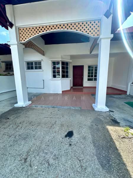 1-storey Terraced House for Sale in Alam Damai (Cheras) - Mahirah . - Exterior - PropertyGuru.com.my