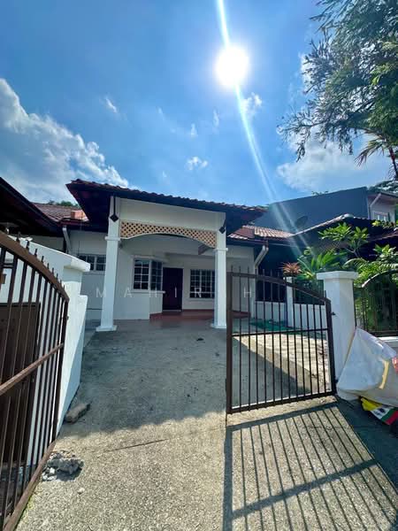 1-storey Terraced House for Sale in Alam Damai (Cheras) - Mahirah . - Exterior - PropertyGuru.com.my