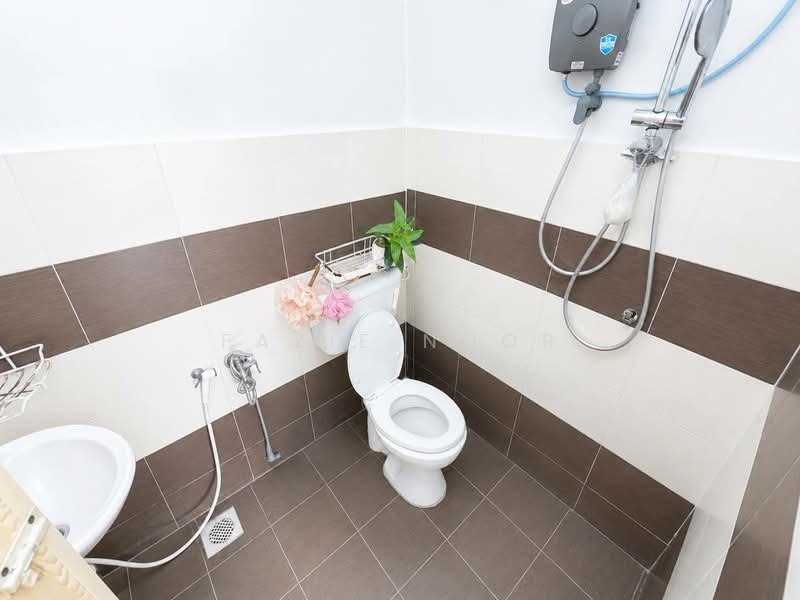 1-storey Terraced House for Sale in Kuala Selangor (Selangor) - Fazie Noor - Bathroom - PropertyGuru.com.my