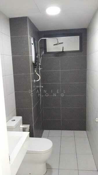 Pangsapuri untuk Dijual di Vista Sentul Residences - Daniel Chong - Bathroom - PropertyGuru.com.my