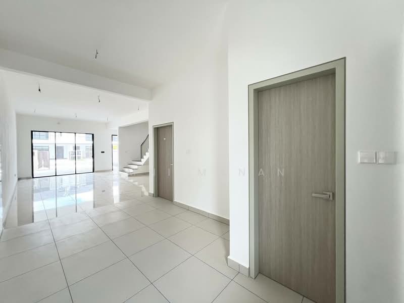 2-storey Terraced House for Sale in Bandar Bukit Raja (Klang) - Amni Manan - Interior - PropertyGuru.com.my