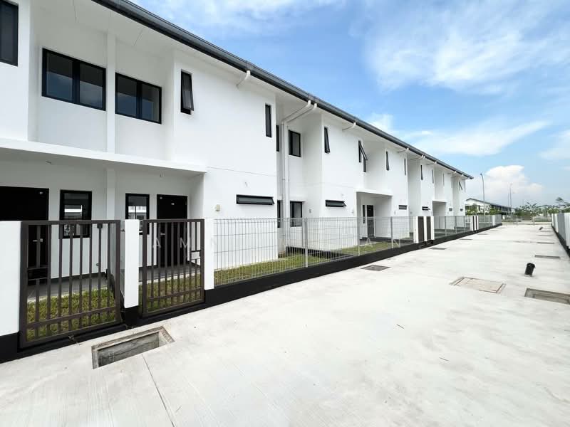 2-storey Terraced House for Sale in Bandar Bukit Raja (Klang) - Amni Manan - PropertyGuru.com.my
