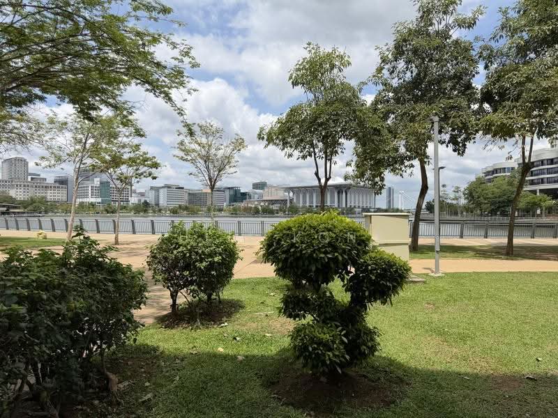 Retail Space for Rent in Presint 8 (Putrajaya) - Julie Kong - Exterior - PropertyGuru.com.my