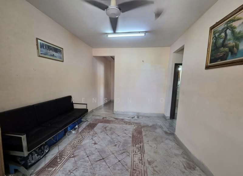 Apartment for Sale at Metro Villa - Kenson Ho - Living Room - PropertyGuru.com.my