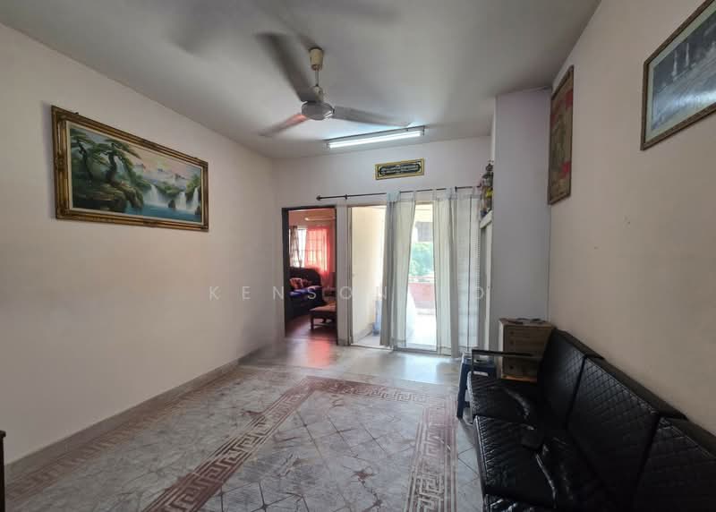 Apartment for Sale at Metro Villa - Kenson Ho - Living Room - PropertyGuru.com.my