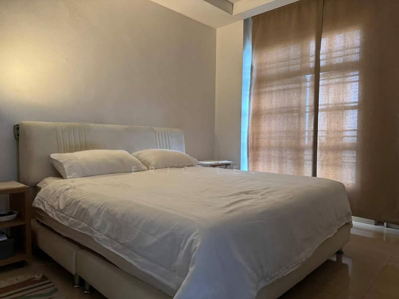Kondominium untuk Dijual di The Straits View Condominium - Eric Lee - Bedroom - PropertyGuru.com.my