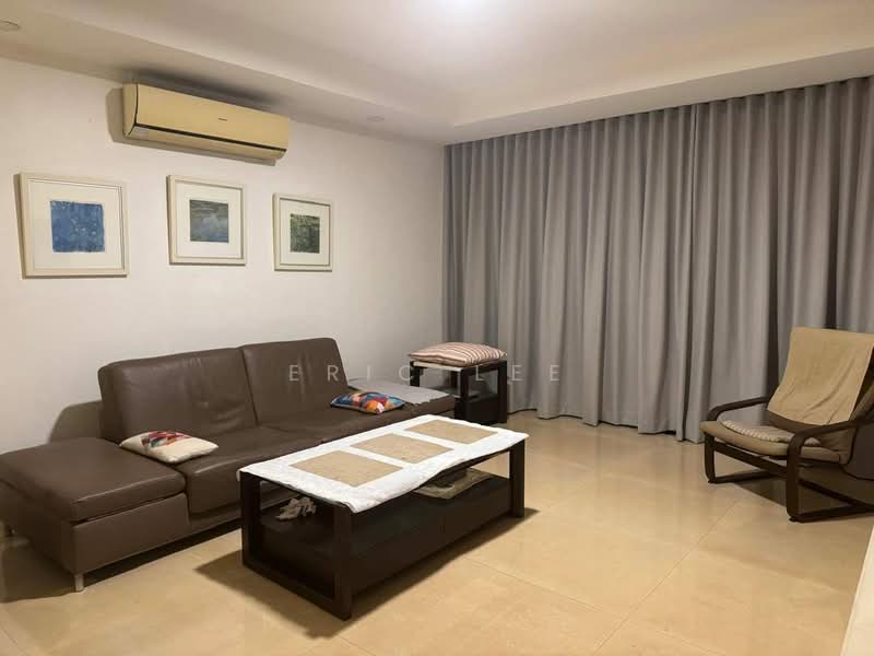 Kondominium untuk Dijual di The Straits View Condominium - Eric Lee - Living Room - PropertyGuru.com.my
