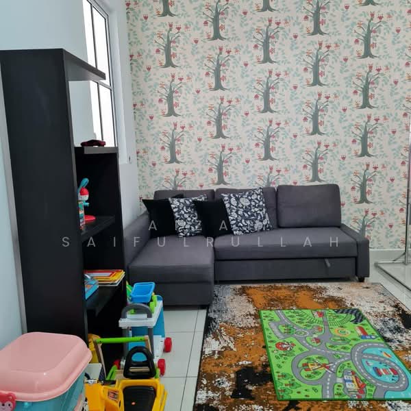 Cluster House for Sale in Eco Majestic (Semenyih) - Aizat Saifulrullah - Living Room - PropertyGuru.com.my