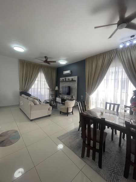 Rumah Kluster untuk Dijual di Eco Majestic (Semenyih) - Aizat Saifulrullah - Living Room - PropertyGuru.com.my