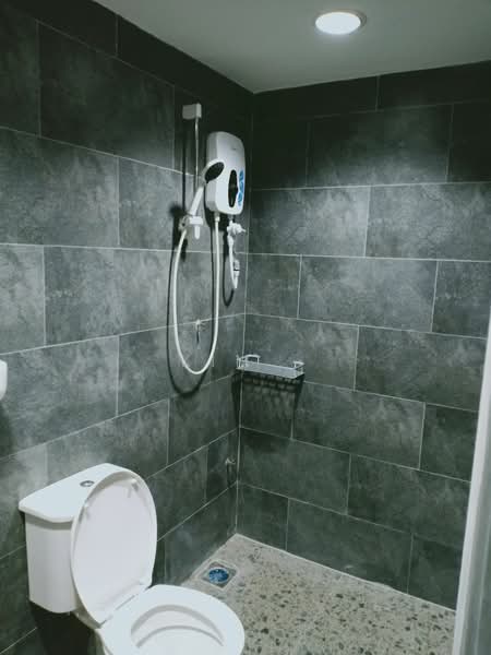 Factory for Rent in Johor Bahru (Johor) - Kim . - Bathroom - PropertyGuru.com.my