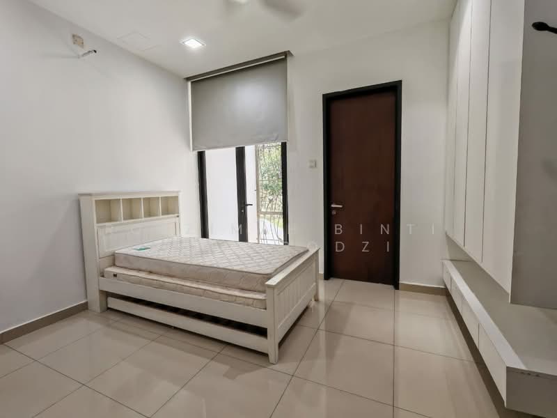 3-storey Terraced House for Rent in Sepang (Selangor) - Rodzimah Binti Mohd Rodzi - Bedroom - PropertyGuru.com.my