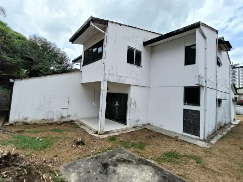Bungalow for Rent in Seksyen 12 (Shah Alam) - Nor Khafadzah - Exterior - PropertyGuru.com.my