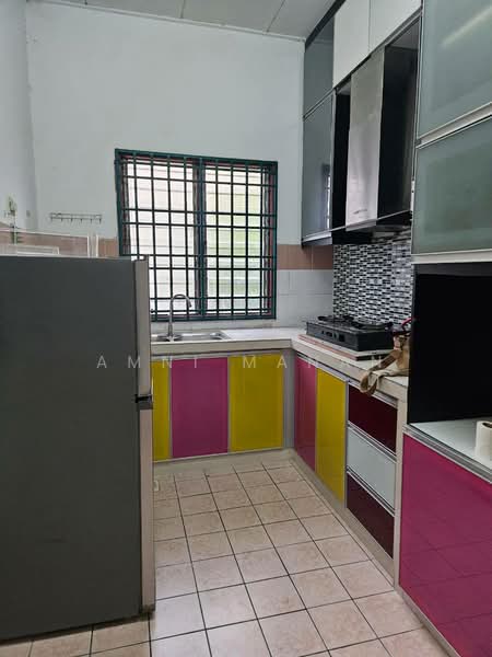 Rumah Teres 2 Tingkat untuk Disewa di Bandar Bukit Raja (Klang) - Amni Manan - Kitchen - PropertyGuru.com.my